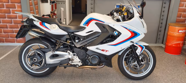 BMW F 800 GT Bild 1