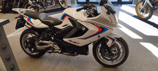 BMW F 800 GT Bild 4