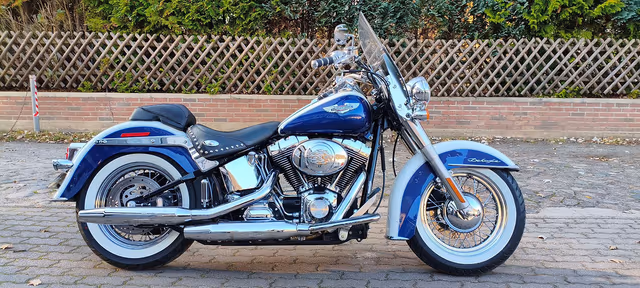Harley-Davidson Softail Deluxe